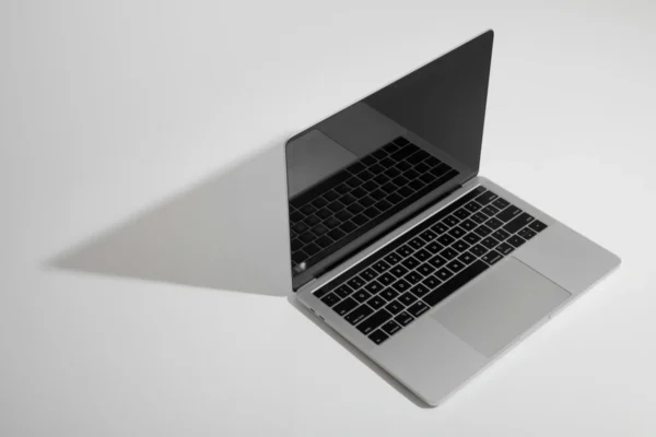 لابتوب Apple MacBook Air M2
